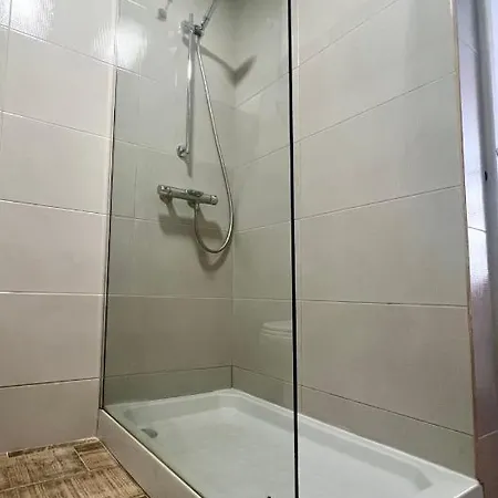 Apartment Antares House Premium, Estudio Con Piscina